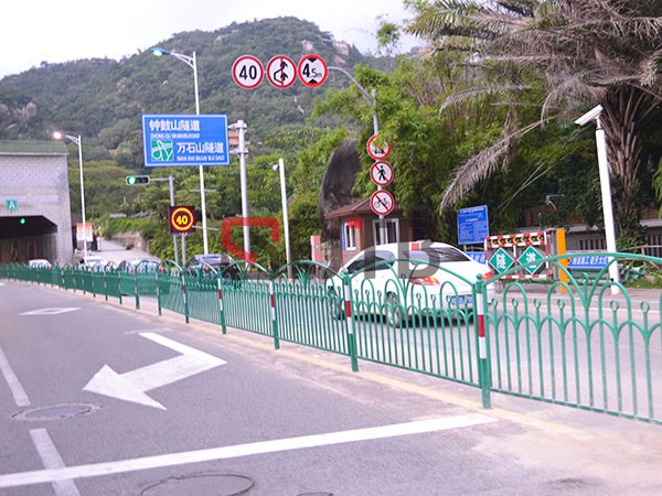 金魚眼護(hù)欄